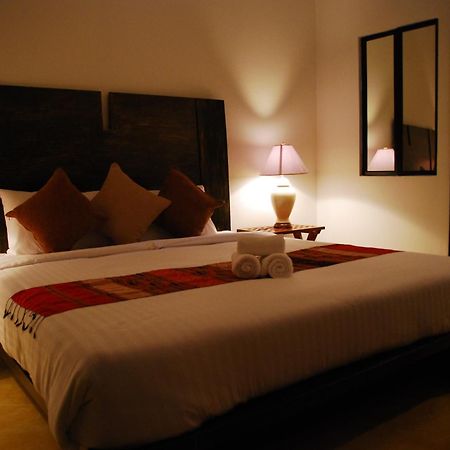 The Travellers Arms Hotel Chiang Mai Ngoại thất bức ảnh