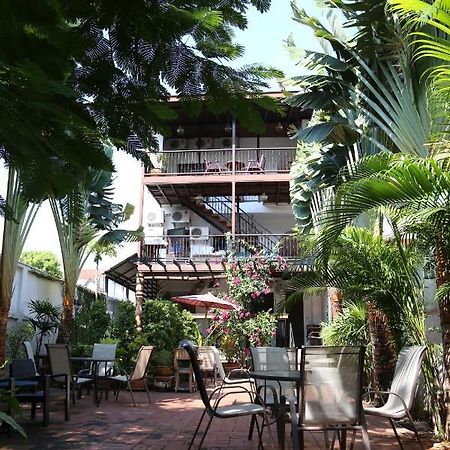 The Travellers Arms Hotel Chiang Mai Ngoại thất bức ảnh