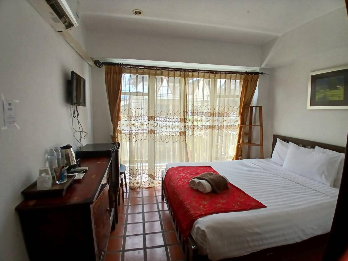 The Travellers Arms Hotel Chiang Mai Ngoại thất bức ảnh