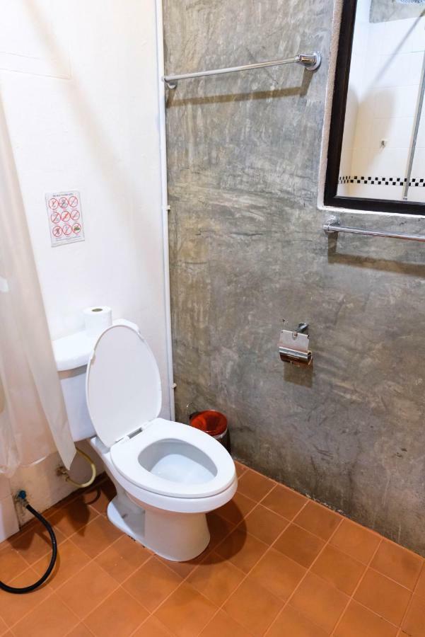 The Travellers Arms Hotel Chiang Mai Ngoại thất bức ảnh